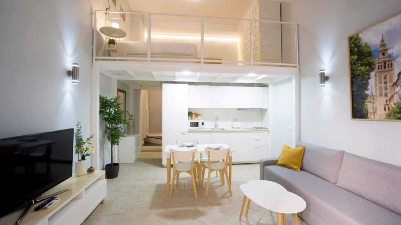 Rentalsevilla Escuelas Pias Appartement
